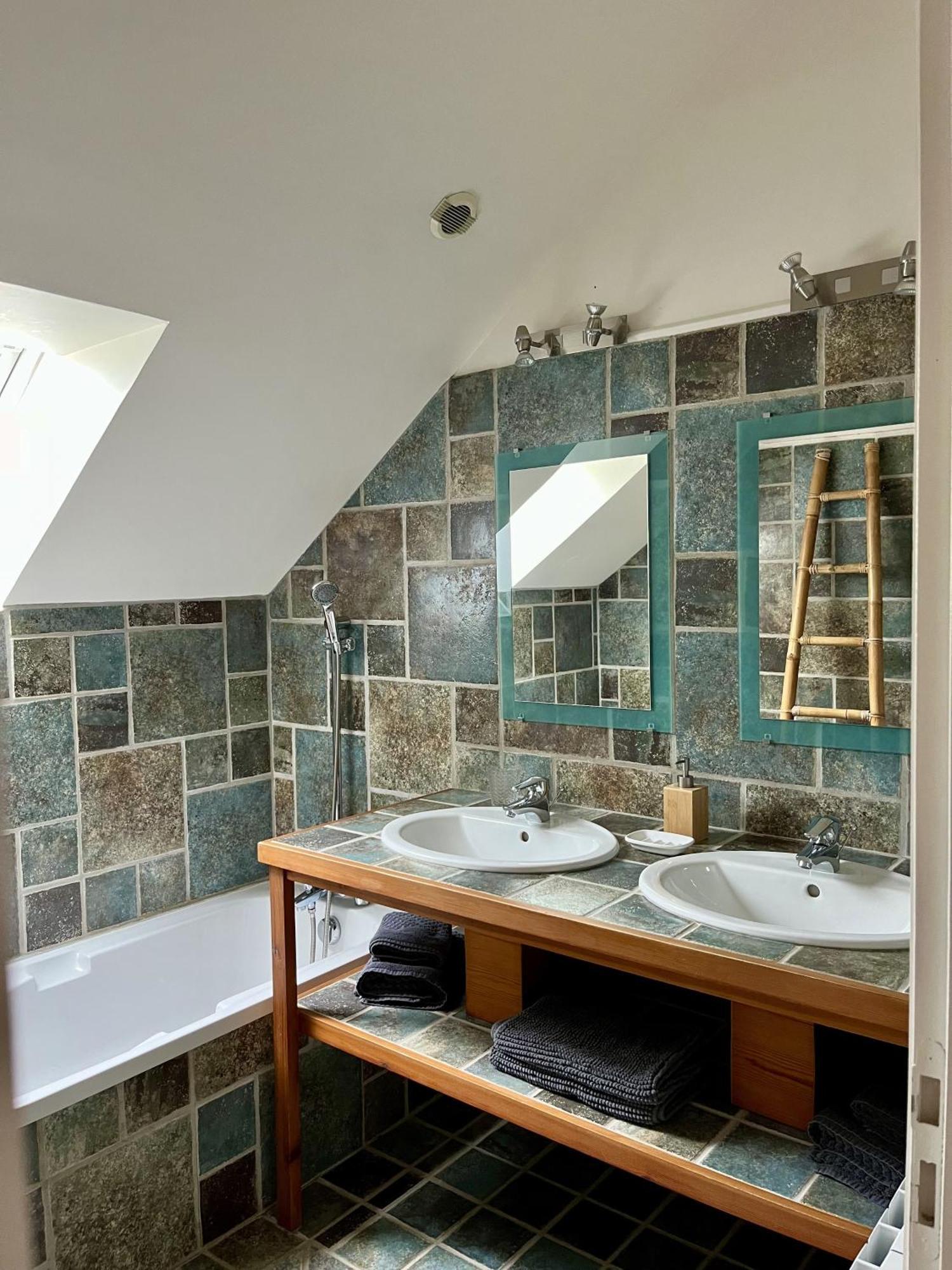 Verton La Mouillere Bed & Breakfast エクステリア 写真